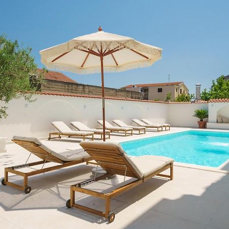 Villa Bianca Vodice Eksteriør billede