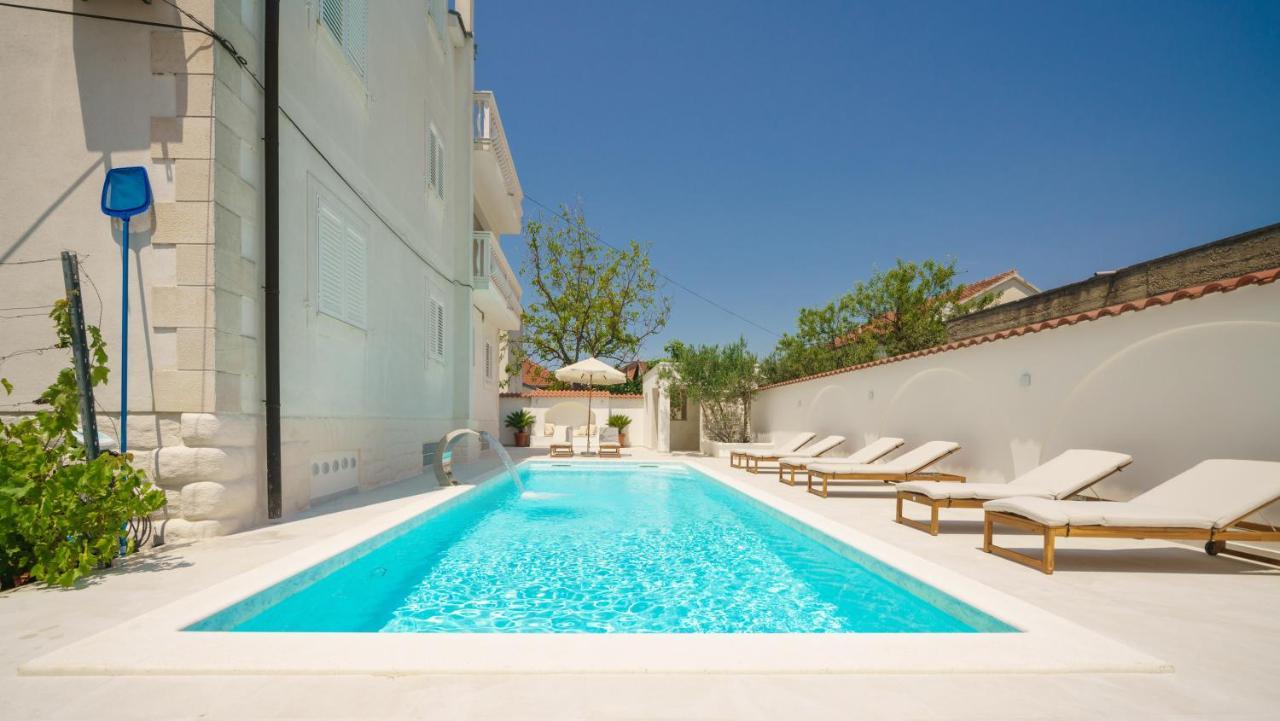 Villa Bianca Vodice Eksteriør billede