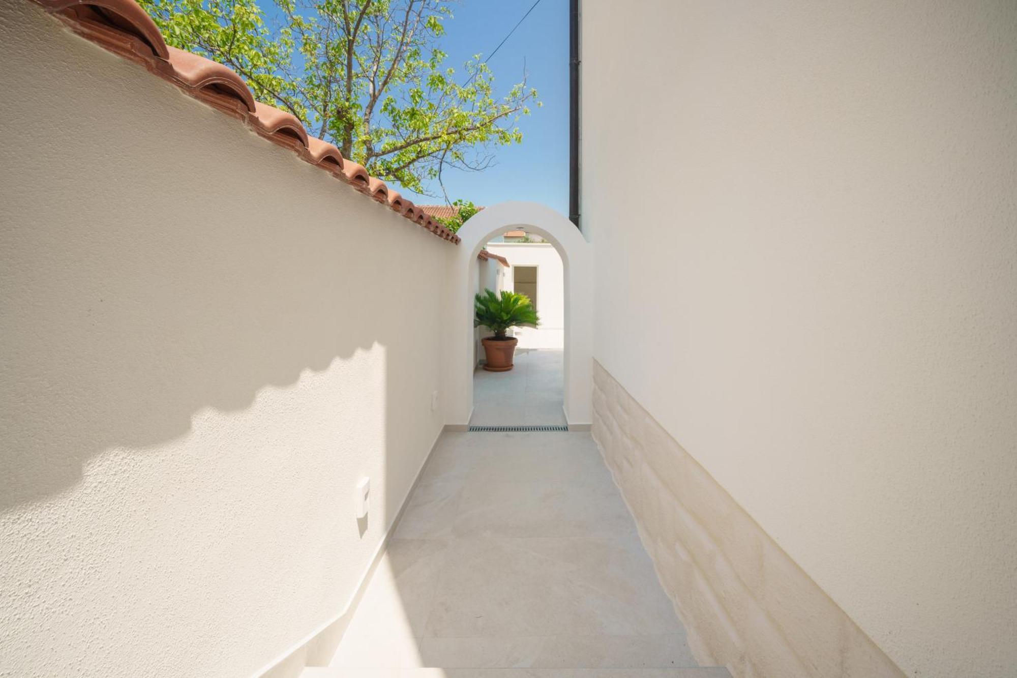 Villa Bianca Vodice Eksteriør billede